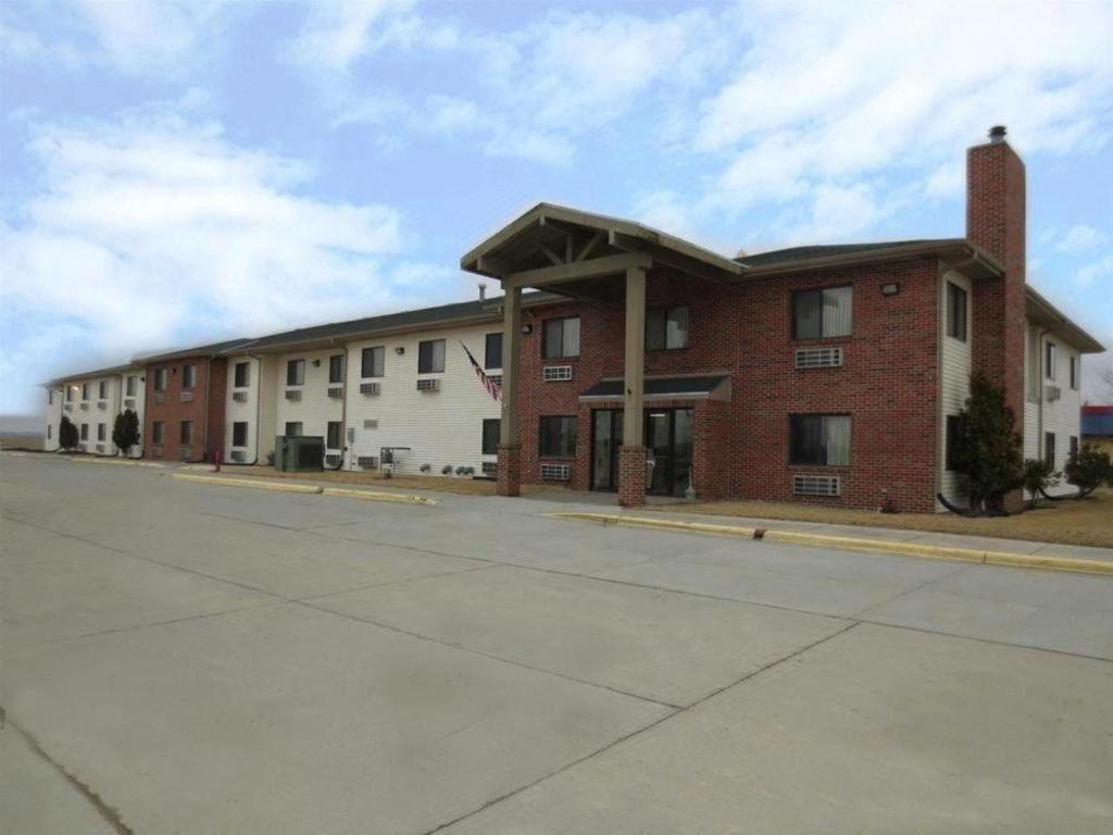 Americas Best Value Inn Missouri Valley Extérieur photo
